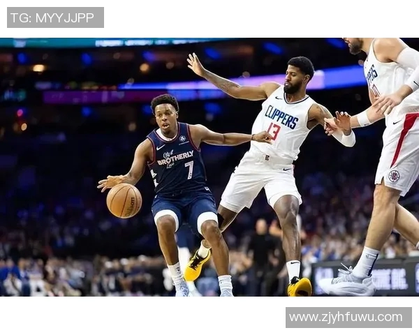 快船与76人全场精彩对决回顾及赛后分析