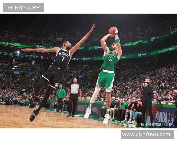 杰森塔图姆如何在NBA赛场上不断突破自我成就传奇篮球生涯