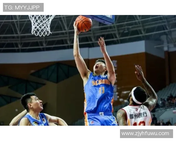 赵岩昊：从青年篮球新星到国家队核心的成长之路与未来展望